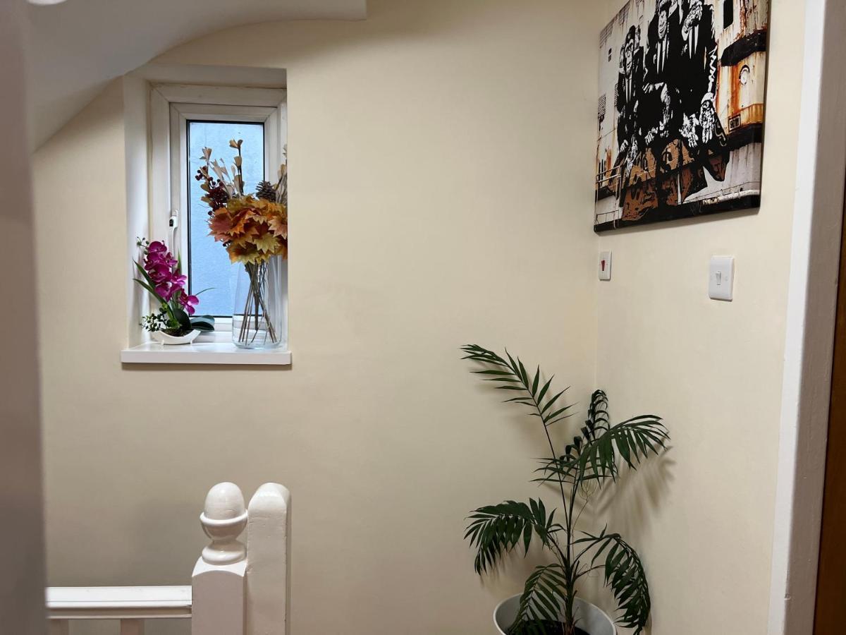 Kensal Lodge 2 Guest House Λονδίνο Εξωτερικό φωτογραφία