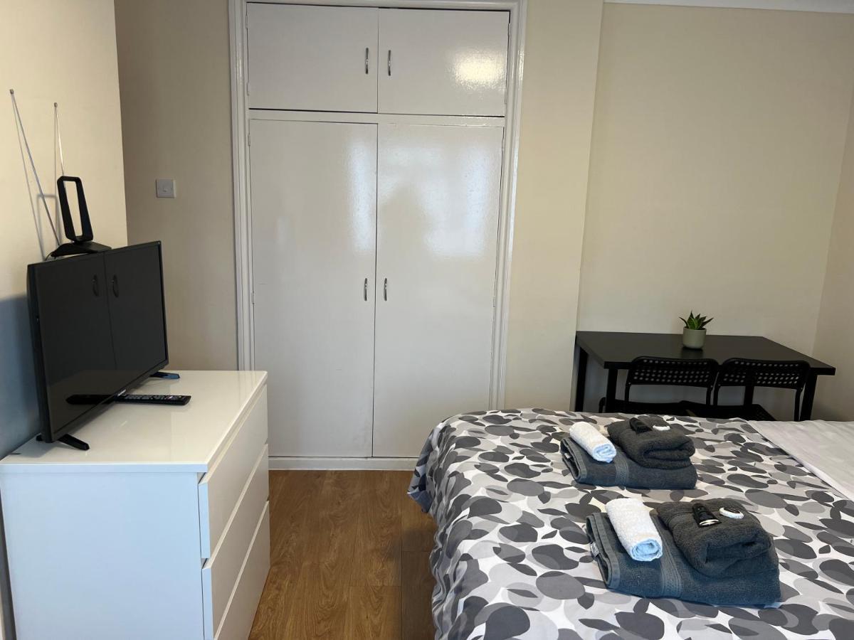 Kensal Lodge 2 Guest House Λονδίνο Εξωτερικό φωτογραφία