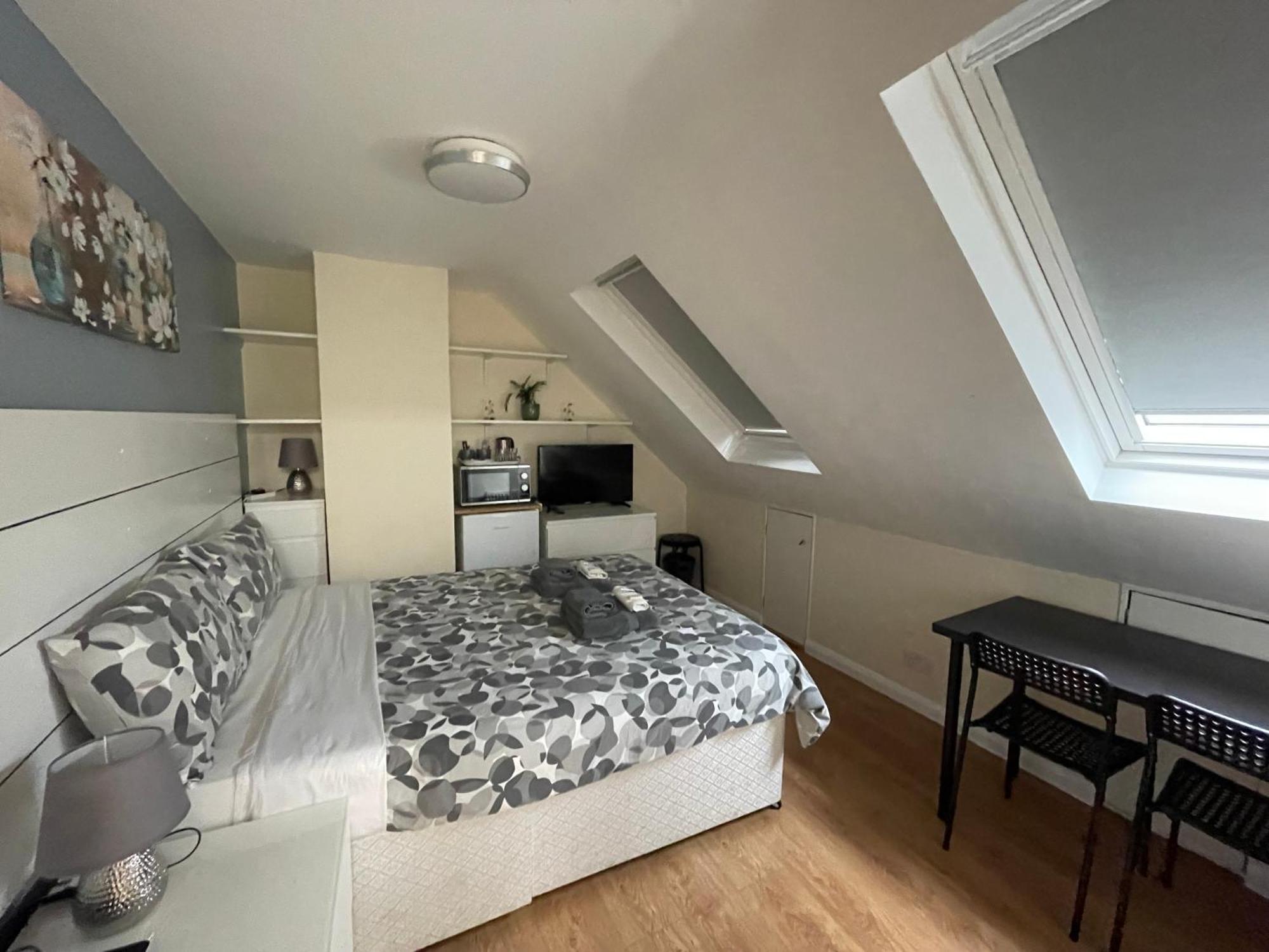 Kensal Lodge 2 Guest House Λονδίνο Εξωτερικό φωτογραφία